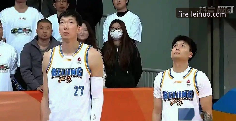 雷火电竞平台下载手机版 3个关键瞬间,复盘北京爆冷负福建:皮特森38分背后的战术博弈